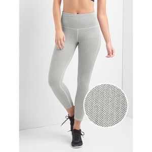 Gap gFast 7/8 high rise herringbone leggings